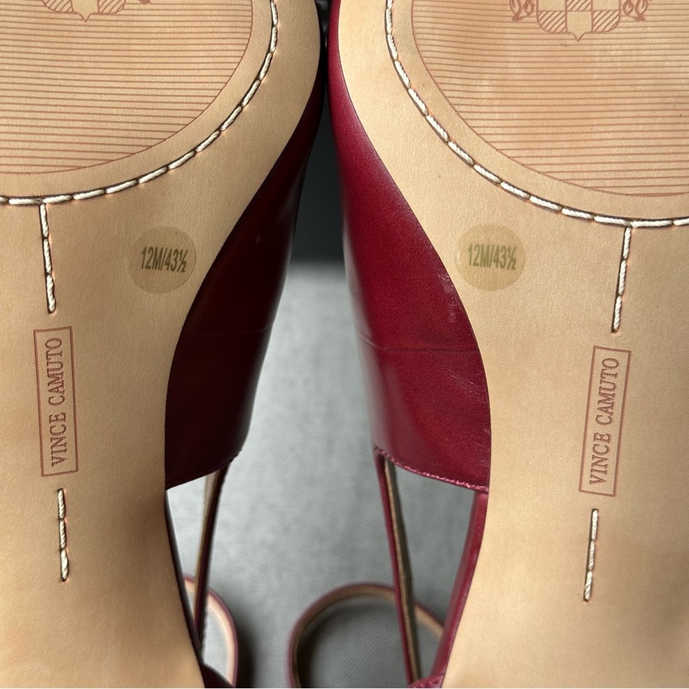 Vince Camuto Sachel Cap Toe Pump 12 - Picture 9 of 16